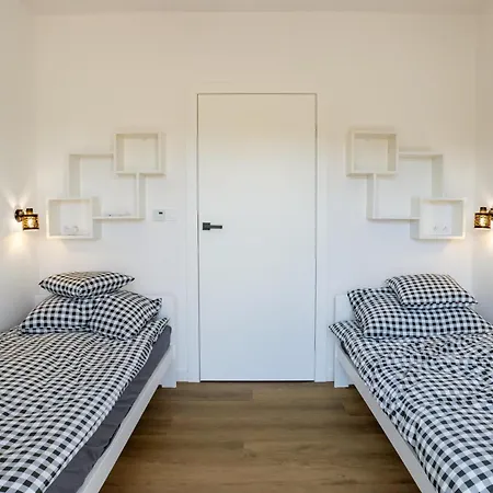 Siedlisko Przy Lesie Alpaka 3 Villa