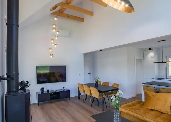 Villa Siedlisko Przy Lesie Alpaka 3 Workiejmy